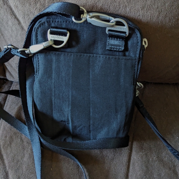 Baggalini crossbody bag - Picture 2 of 4